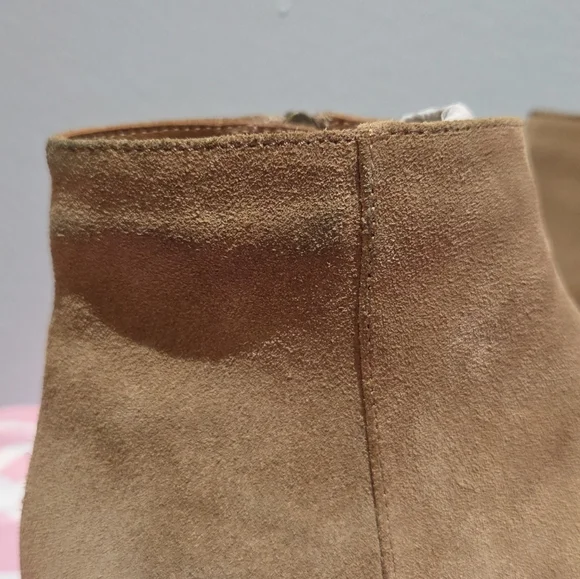 Women's Aquatalia Fuoco Suede Ankle Boots Champagne, Size 7.5M - Picture 6 of 16